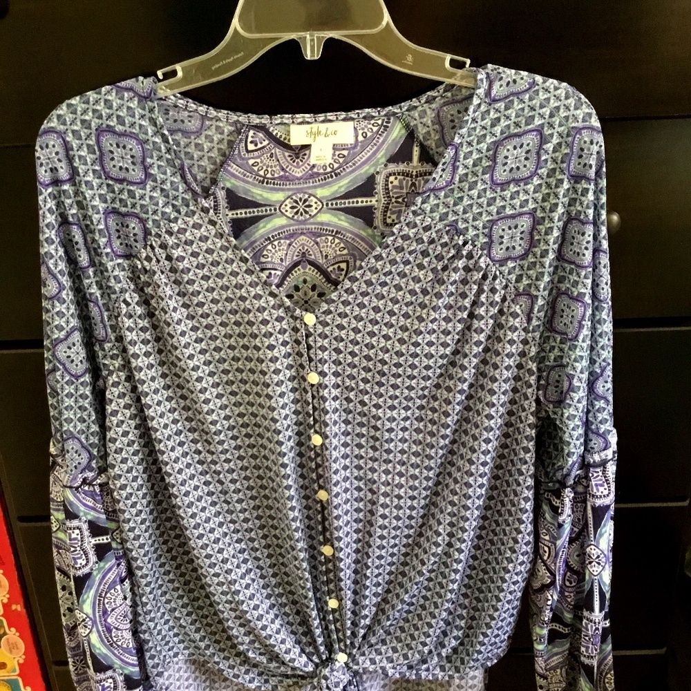 Style & Co women’s dress shirt